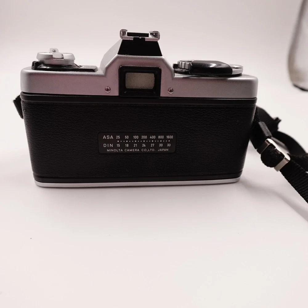 Vintage Minolta XG1 35mm SLR Film Camera Rokkor-X 28mm f2.8 Lens Retro JAPAN